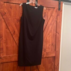 Simple chic black sleeves sheath dress size 12